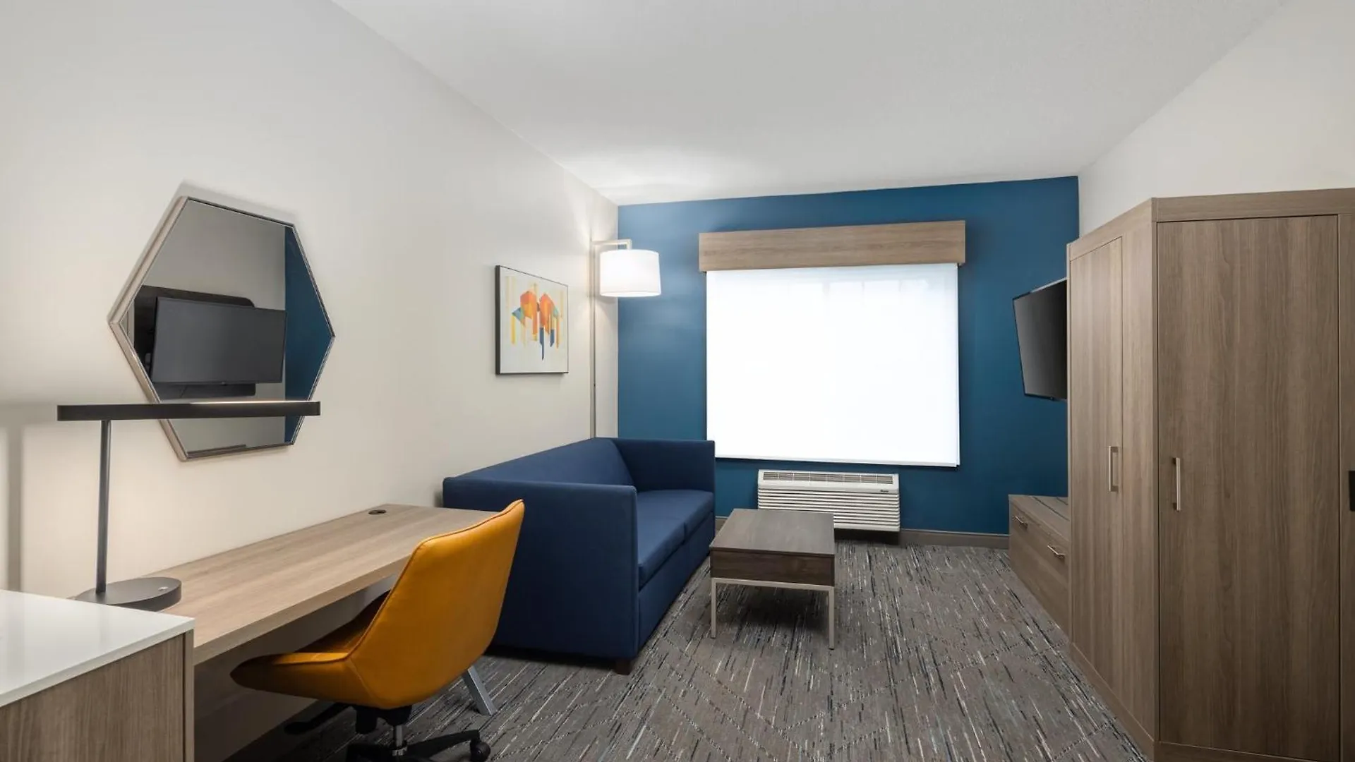 Holiday Inn Express Hotel & Suites Portland - Jantzen Beach By Ihg 3*,  United States