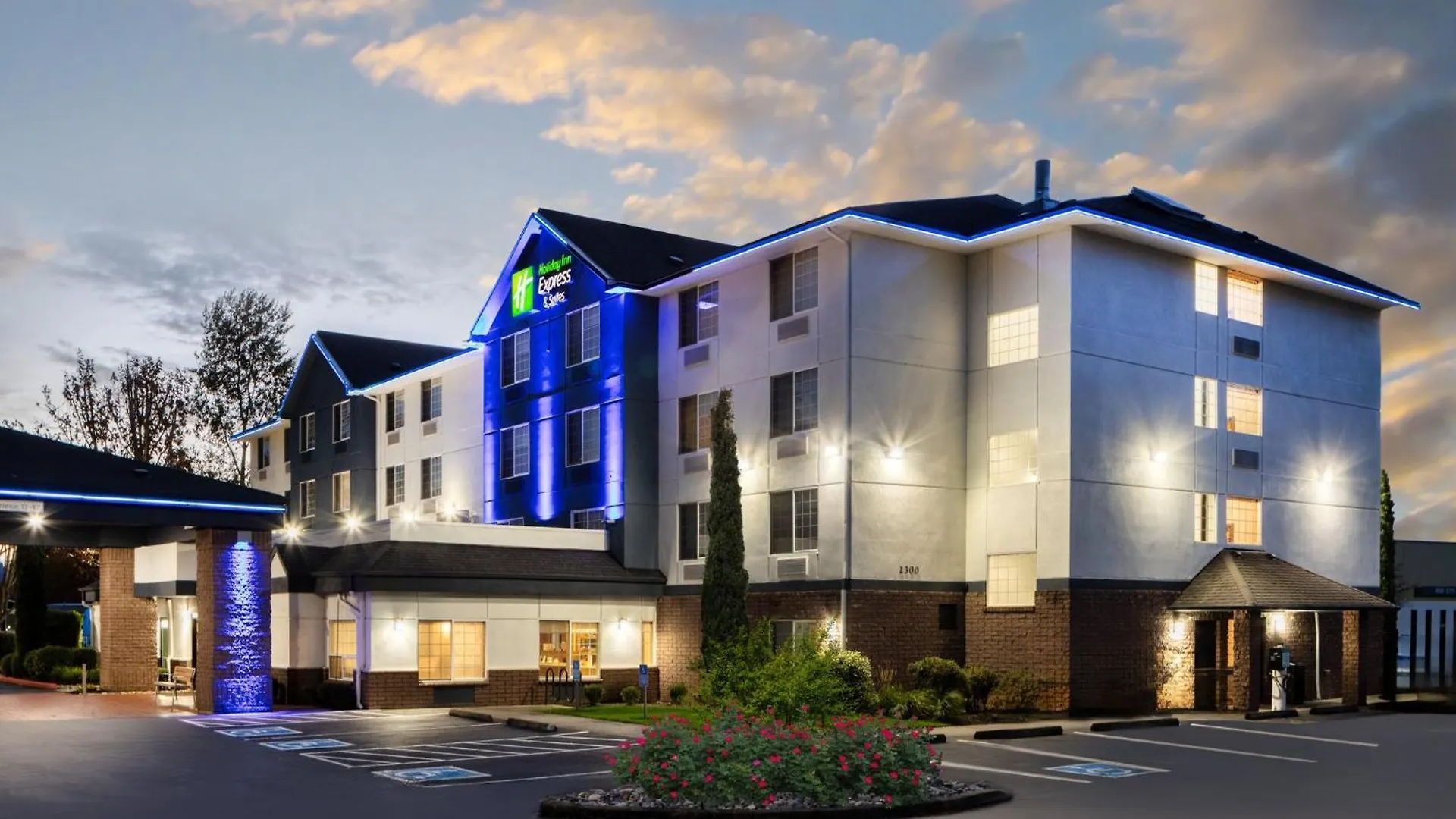 Holiday Inn Express Hotel & Suites Portland - Jantzen Beach By Ihg United States