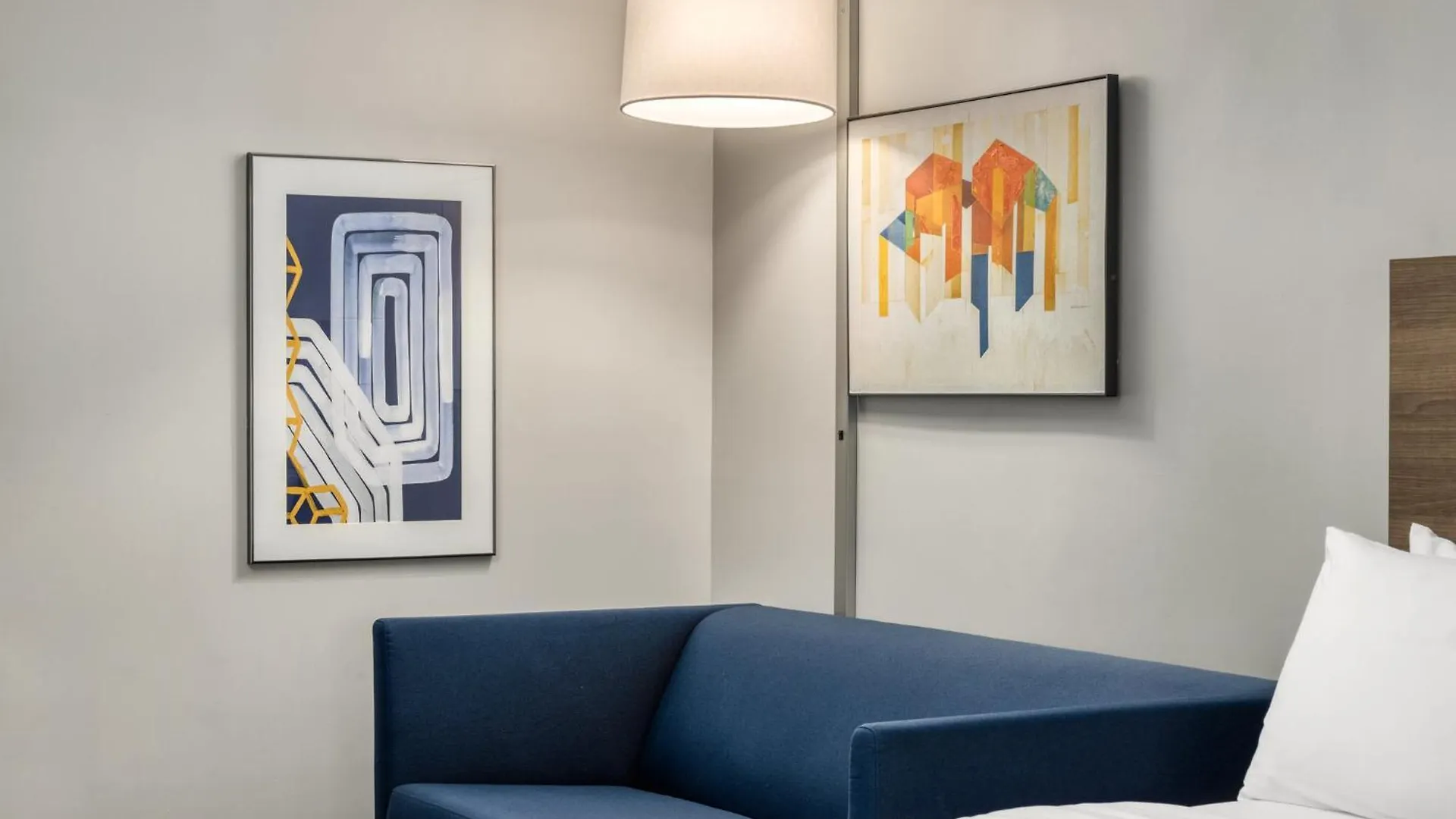 Holiday Inn Express Hotel & Suites Portland - Jantzen Beach By Ihg 3*,  United States