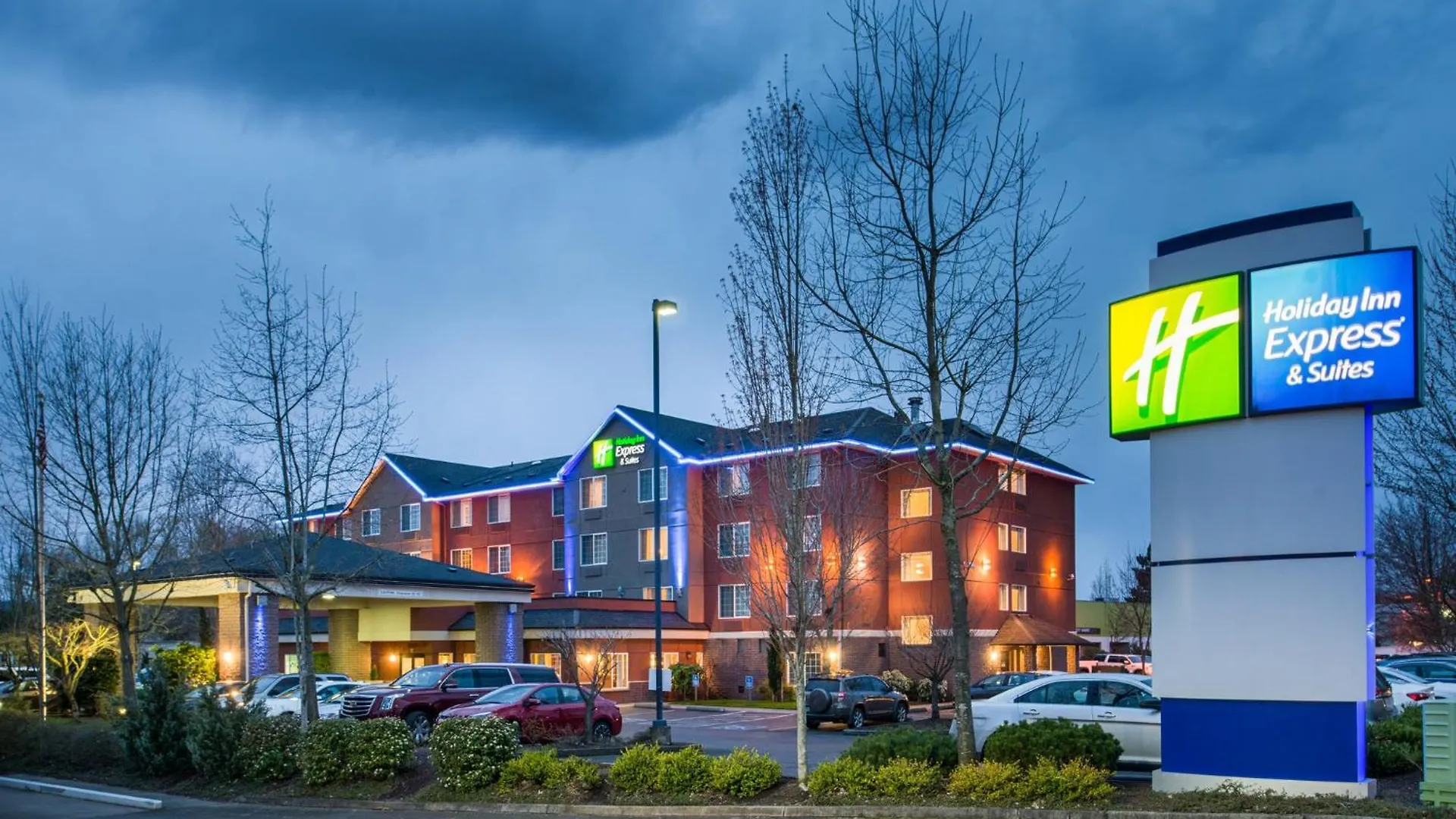 ***  Holiday Inn Express Hotel & Suites Portland - Jantzen Beach By Ihg United States